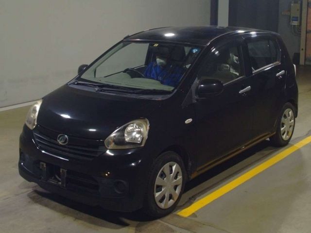 3104 DAIHATSU MIRA E S LA300S 2014 г. (TAA Yokohama)